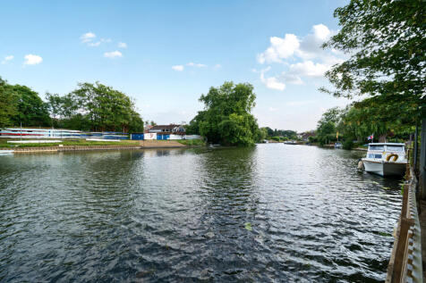 1304322-16-684afd...