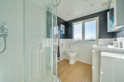 1365839-8-68fb524...