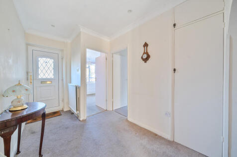 1371258-10-68fb46...