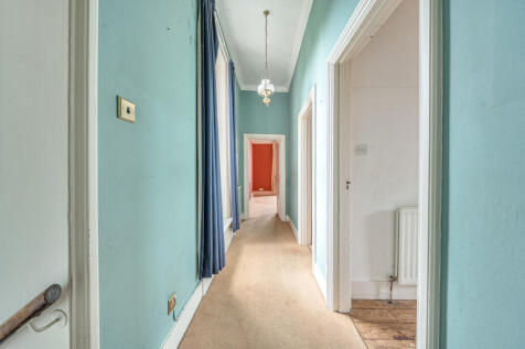 1374556-1-6908801...