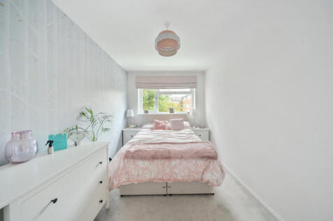 1373770-30-69022a...