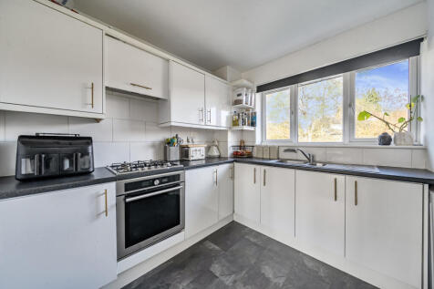 1364341-21-68e79a...