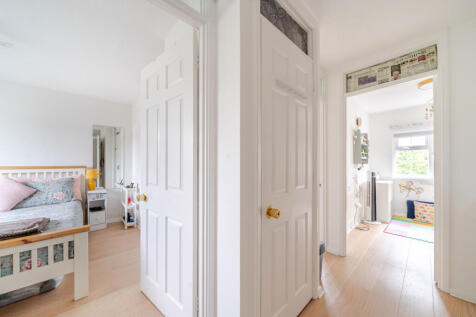 1361691-19-68e4f9...