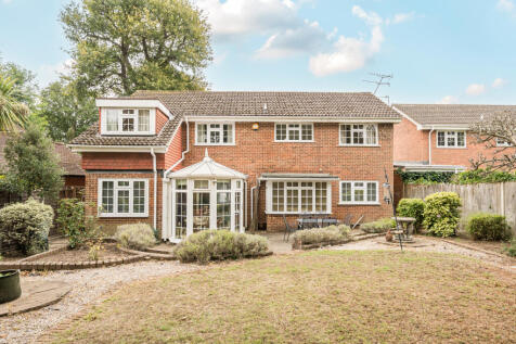 1358823-4-68d66d7...