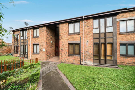 1376867-7-690ccb7...