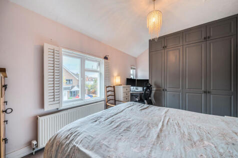 1376917-9-6911c85...