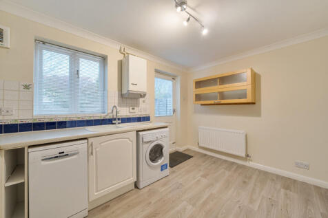 1376871-4-690d16f...