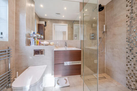 1373747-5-69148d0...