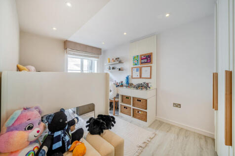 1373747-19-69148e...