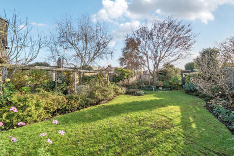 1380268-5-691b100...