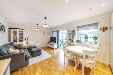 Sitting Room/Kitchen
