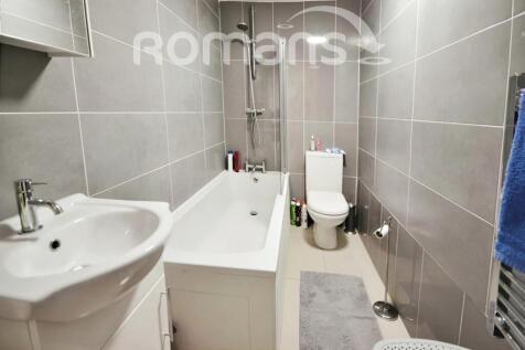 flat a bathroom