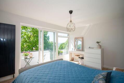 Bed 1