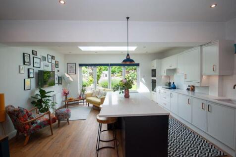 Kitchen/Open Plan Living