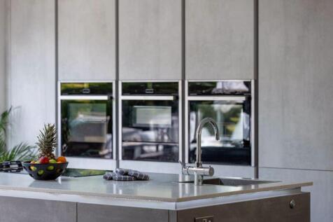 Island &amp; Ovens