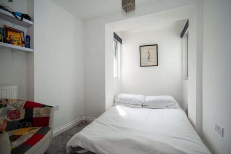 Bed 3