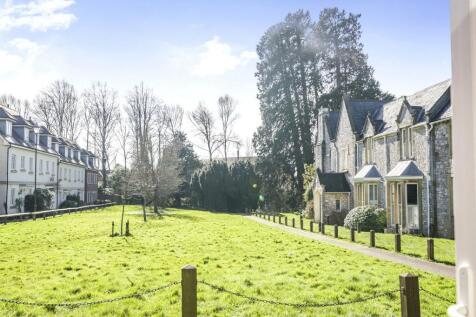 Aspect Over Greenery