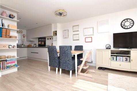 Living Room/Diner