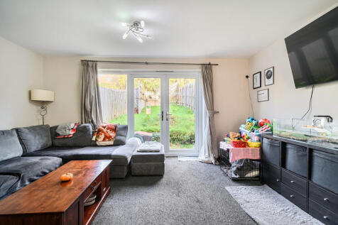 1370133-7-68ff419...