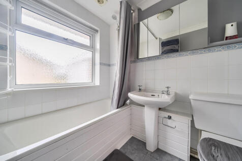 1381827-8-69170a4...