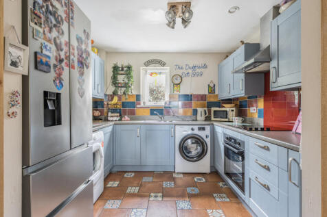 1360159-9-68ef691...