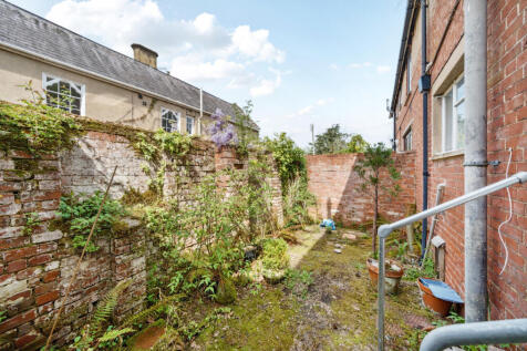 Courtyard Garden