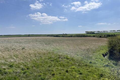 LOT 3: Land south of Thornery Farm (18.75 acres /