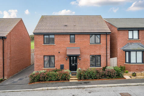 1373864-1-6903410...