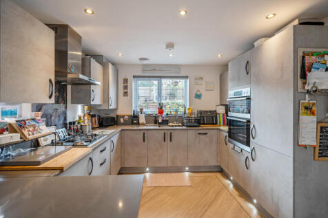 1373864-13-690342...