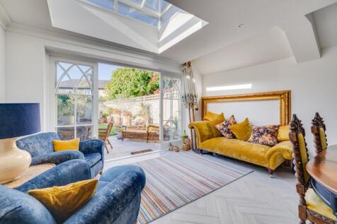 Lounge Area