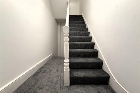 FIRST FLOOR STAIRS LASC.jpg