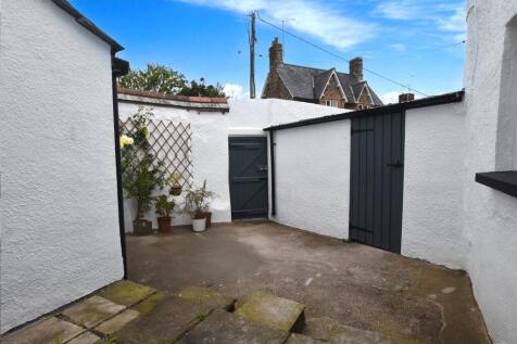 Rear Courtyard