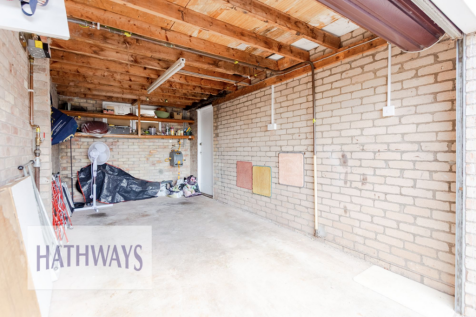 Garage/ Workshop