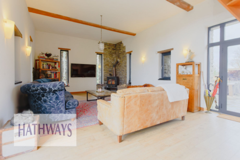 Open Plan Lounge / Diner