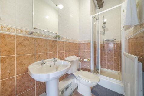 En Suite Shower Room