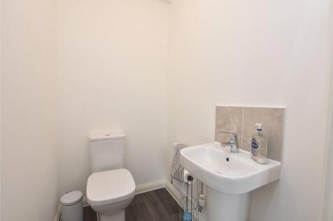 Ground Floor Wc