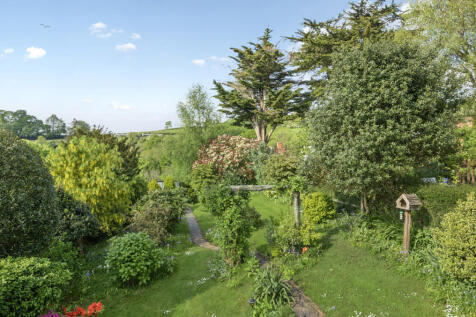 Garden &amp; View