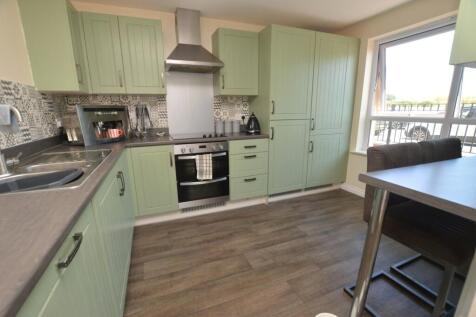 Kitchen/B&#39;Fast Room
