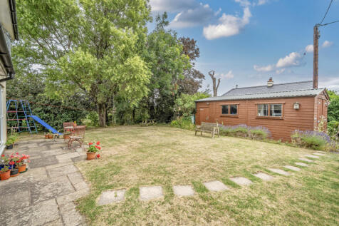Garden &amp; Garage