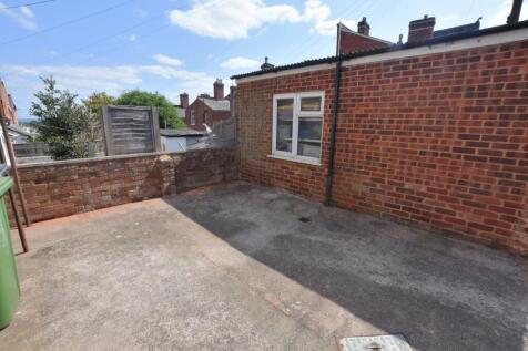 Garden/Parking