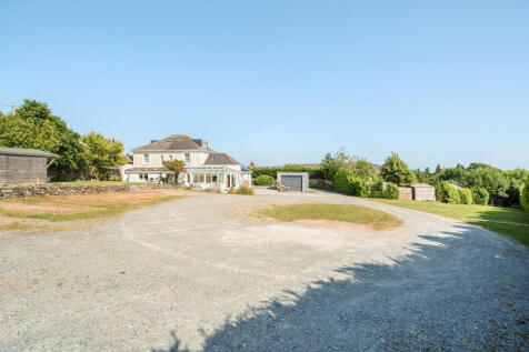 Parking/Rear Garden