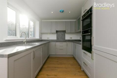 5 Bahavella Croft