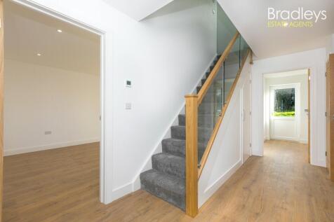 5 Bahavella Croft