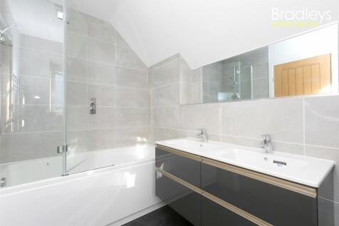 5 Bahavella Croft