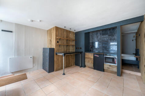 Studio 2