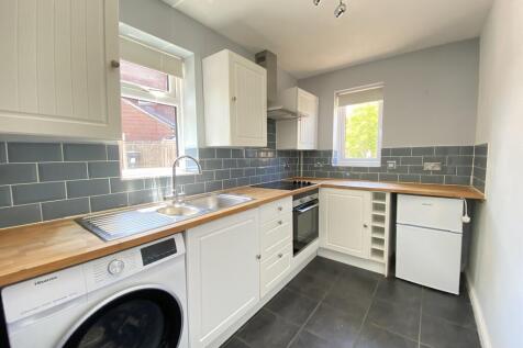 Fitted kitchen