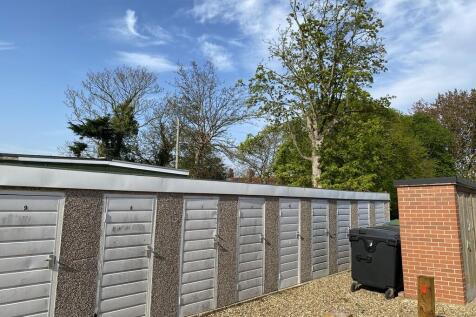 Store sheds