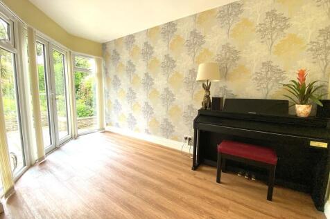 Garden room