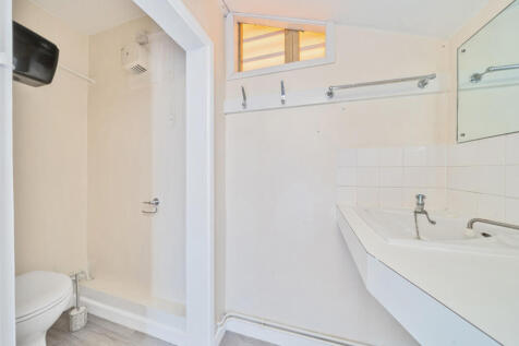 Groundfloor Wc