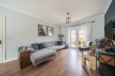 Living Room/Diner